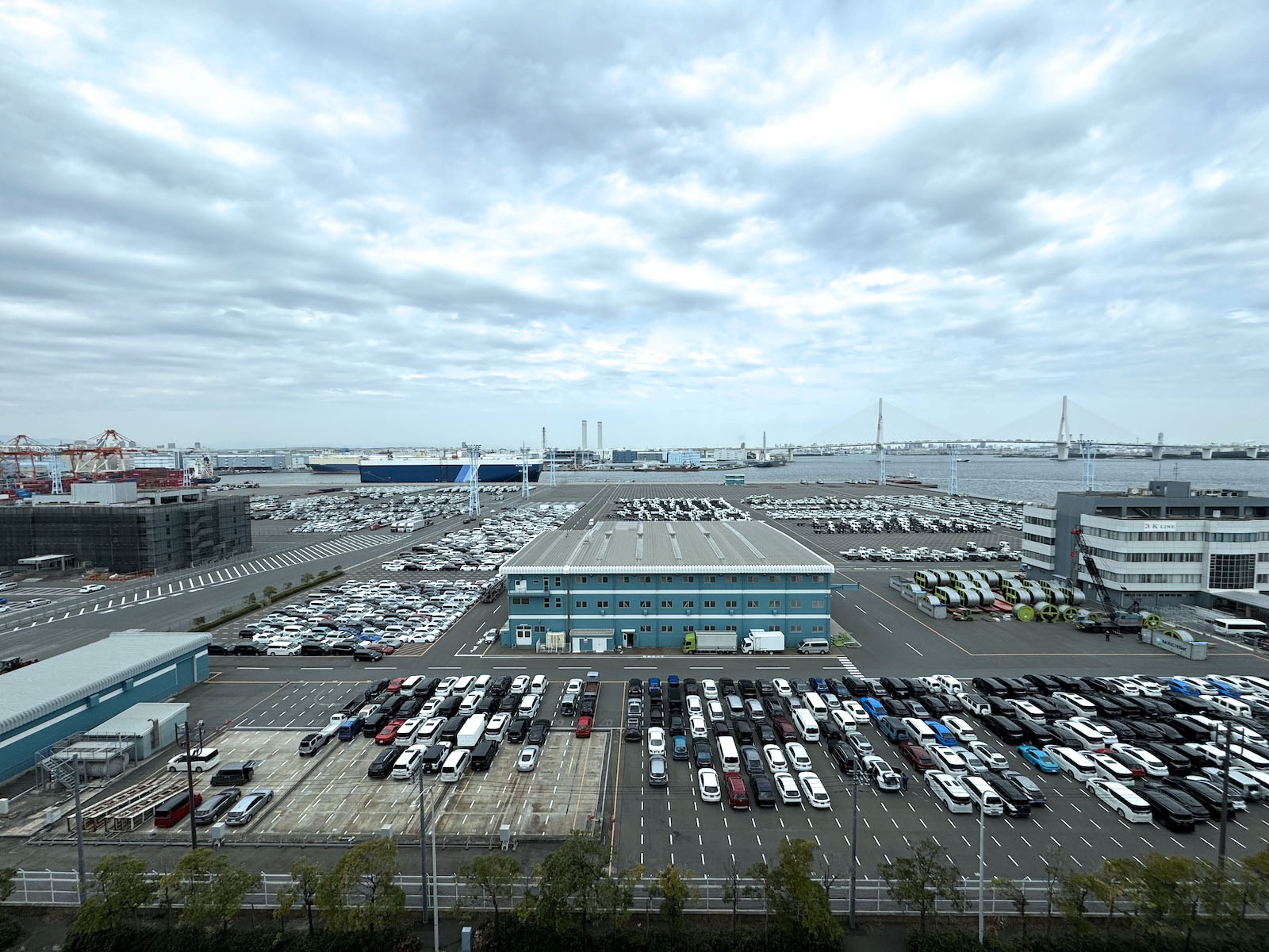 横浜港埠頭株式会社