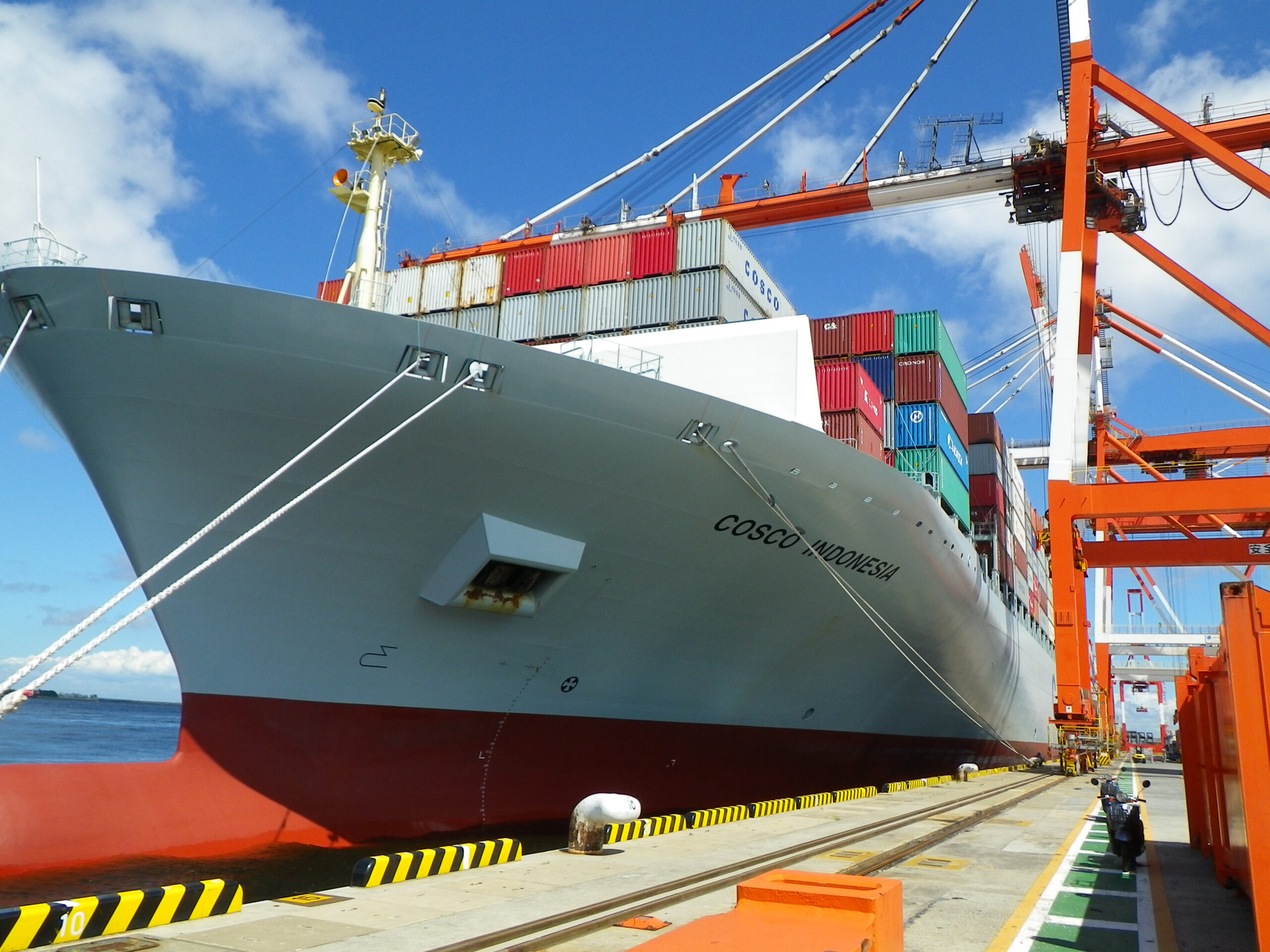 鈴江コーポレーション株式会社